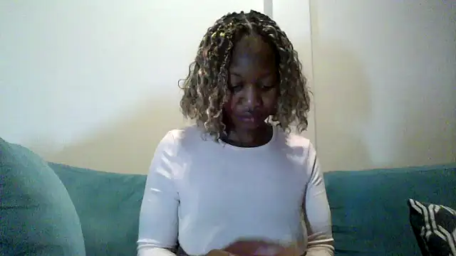Snapshot of Hardnipples8 chatting on May 2026 11:11:01 PM Hardnipples8 online show from May 2026 11:11:01 PM