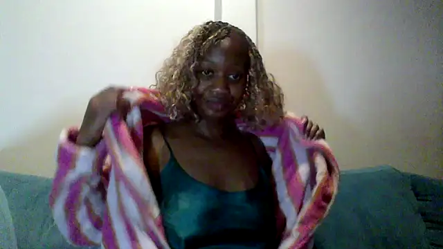 Snapshot of Hardnipples8 chatting on May 2026 11:23:04 PM Hardnipples8 online show from May 2026 11:23:04 PM