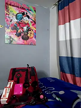 Snapshot of Giuliana90 chatting on February 2026 12:08:01 AM Giuliana90 online show from February 2026 12:08:01 AM