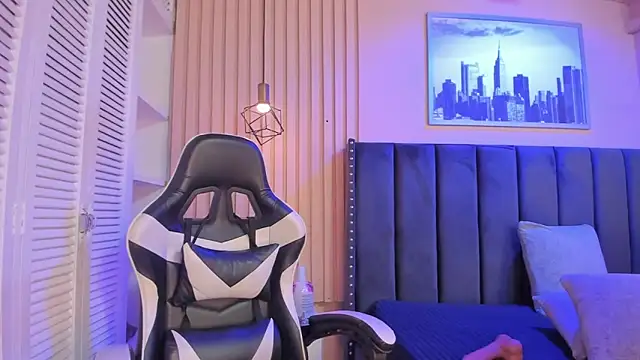 ashlye miller  online show from March 2026 04:34:02 AM