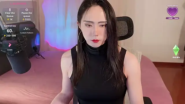 liliwang03 online show from October 2025 01:04:02 PM