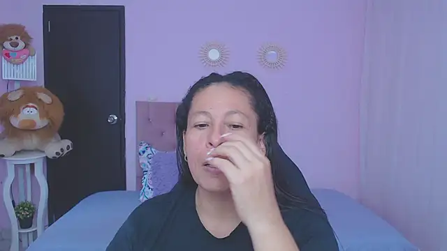 mature martina online show from February 2026 07:22:01 PM