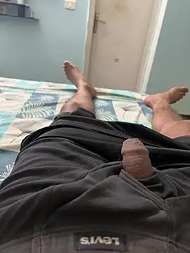 yourheroforfun online show from April 2026 06:41:01 PM