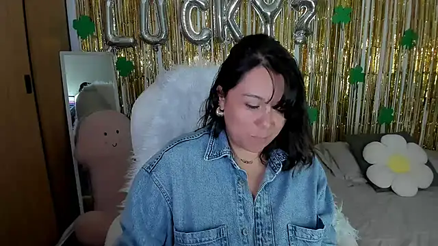 bigbooty-30 online show from March 2025 03:07:01 AM