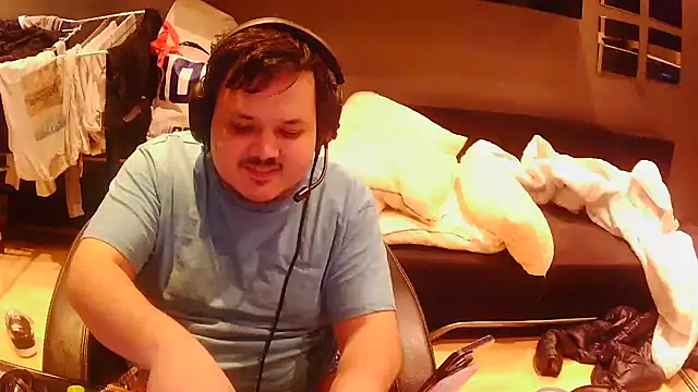 Bebemickey75 online show from November 2025 12:25:01 AM