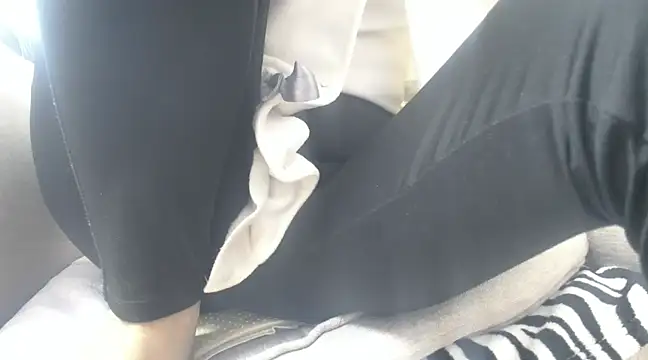 Snapshot of Web_Lady chatting on February 2025 03:32:02 PM Web Lady online show from February 2025 03:32:02 PM