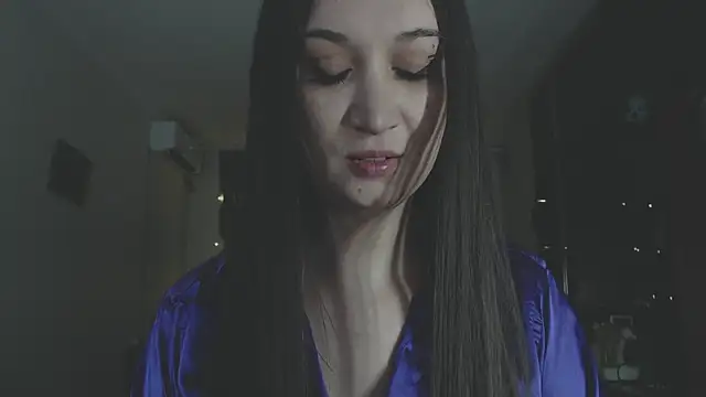 Snapshot of Rebel_Annet chatting on April 2026 04:26:01 PM Rebel Annet online show from April 2026 04:26:01 PM