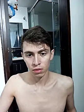 Snapshot of Norehg chatting on March 2025 11:09:02 PM Norehg online show from March 2025 11:09:02 PM