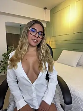 kataliina   online show from November 2025 12:16:01 PM