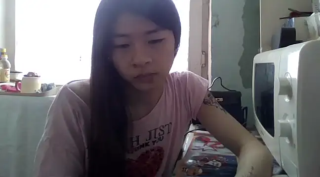 CarlyJoy online show from March 2025 07:33:02 AM