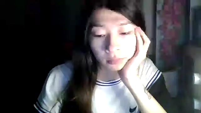 CarlyJoy online show from October 2025 02:14:02 PM