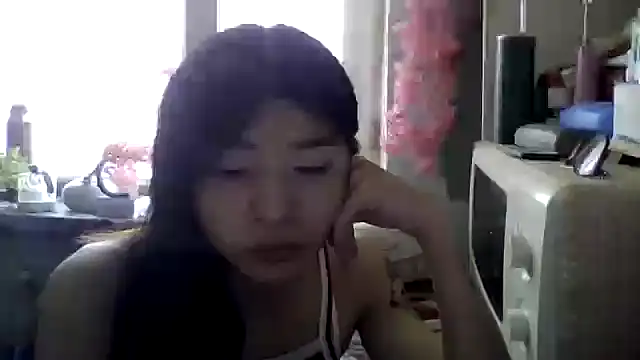 CarlyJoy online show from April 2026 12:58:01 PM