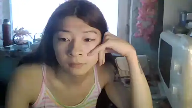 CarlyJoy online show from July 2026 02:47:02 PM