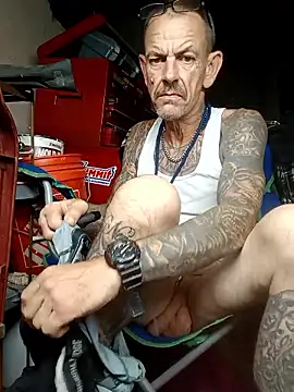 Snapshot of deepstroker42071 chatting on October 2025 11:42:01 AM deepstroker42071 online show from October 2025 11:42:01 AM