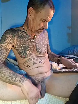 deepstroker42071 online show from November 2025 01:25:02 PM