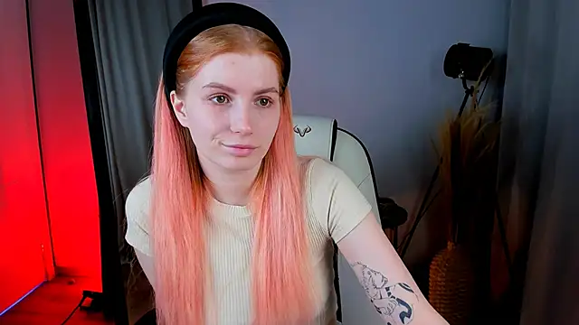 Mira  Blush online show from January 2025 06:46:01 PM