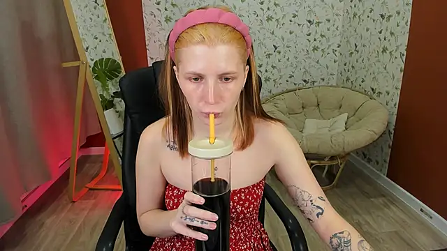 Mira  Blush online show from November 2025 01:36:01 PM