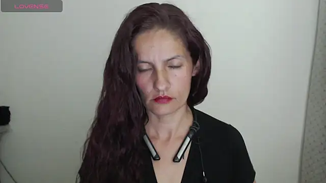 Snapshot of catalina_duran1 chatting on June 2026 05:14:01 AM catalina duran1 online show from June 2026 05:14:01 AM