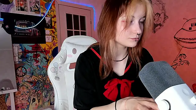 Sunny Mouse  online show from February 2025 04:51:01 PM