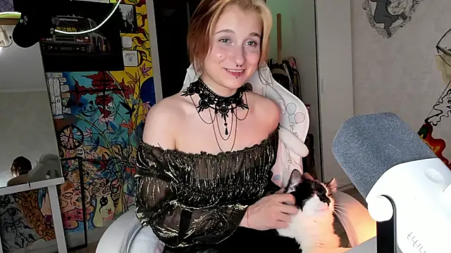 Sunny Mouse  online show from March 2025 07:38:01 PM