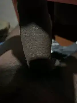 Snapshot of Yurt000 chatting on March 2025 06:58:01 PM Yurt000 online show from March 2025 06:58:01 PM