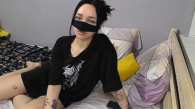 Snapshot of KathrineBerry chatting on December 2024 07:38:02 AM KathrineBerry online show from December 2024 07:38:02 AM