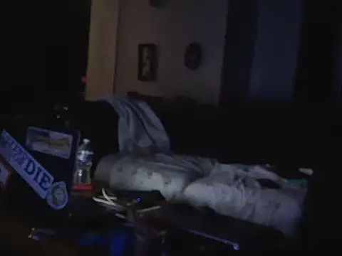 Bi curious86 online show from January 2026 07:21:01 AM