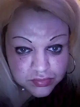 Snapshot of ducicsajsziii chatting on January 2025 09:36:01 PM ducicsajsziii online show from January 2025 09:36:01 PM