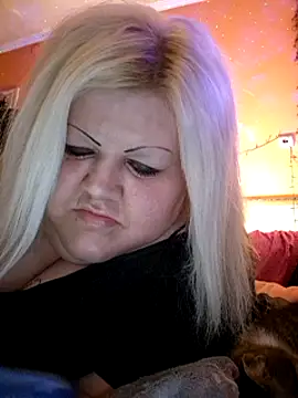 ducicsajsziii online show from March 2025 09:48:02 PM