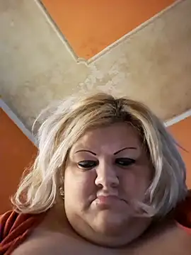 ducicsajsziii online show from December 2025 08:48:01 PM