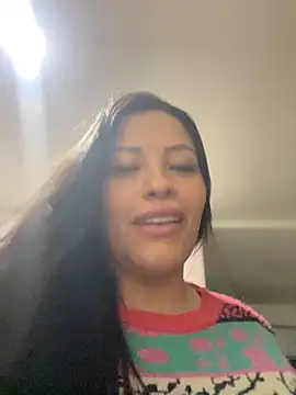 sexyyykloee online show from September 2025 09:58:01 PM