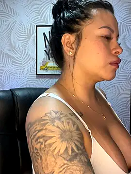 sexyyykloee online show from October 2025 07:23:02 PM