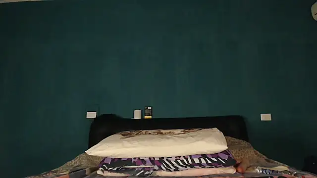 Karendolly  8 online show from July 2026 08:30:02 PM