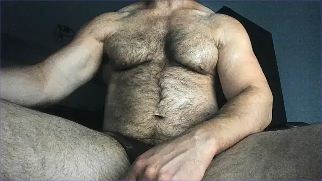 Hugealphabeast online show from July 2026 04:39:33 PM