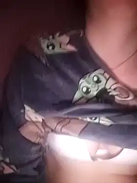 Snapshot of bruna_safadinhaa chatting on January 2025 08:50:01 AM bruna safadinhaa online show from January 2025 08:50:01 AM