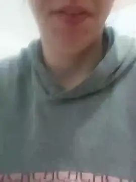 Snapshot of bruna_safadinhaa chatting on February 2025 11:22:01 AM bruna safadinhaa online show from February 2025 11:22:01 AM