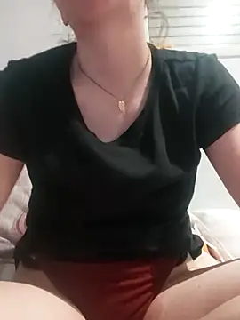 Snapshot of bruna_safadinhaa chatting on February 2025 07:17:02 PM bruna safadinhaa online show from February 2025 07:17:02 PM