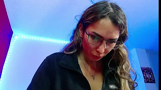 Niky 777 online show from March 2025 07:42:02 PM