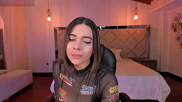 AmyWalker  online show from March 2025 10:19:01 AM