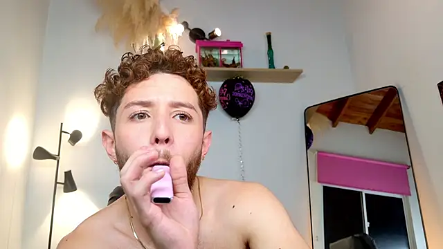 Juan Castano online show from February 2026 01:26:01 AM