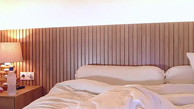 MeIisaLove online show from December 2024 01:48:01 AM