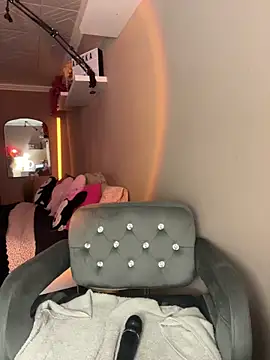 alexababy online show from April 2026 09:23:01 AM