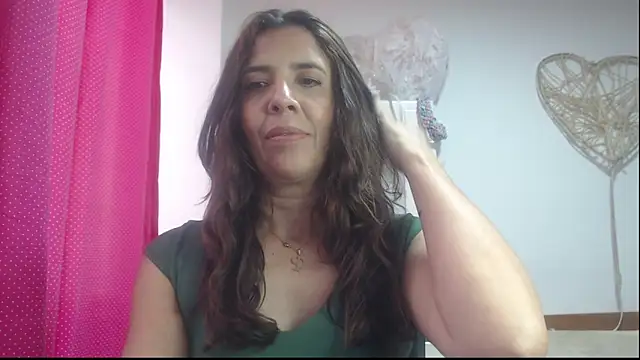 Victoria meester online show from February 2025 09:10:01 PM