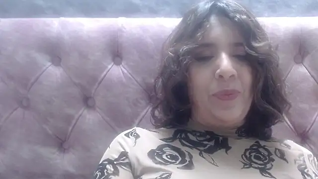 Snapshot of Victoria_meester chatting on May 2026 02:34:02 PM Victoria meester online show from May 2026 02:34:02 PM