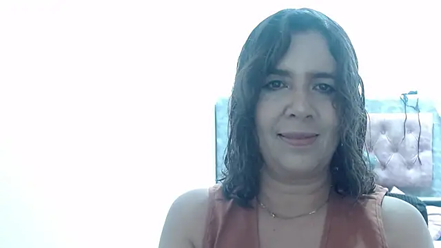 Snapshot of Victoria_meester chatting on May 2026 04:26:04 PM Victoria meester online show from May 2026 04:26:04 PM