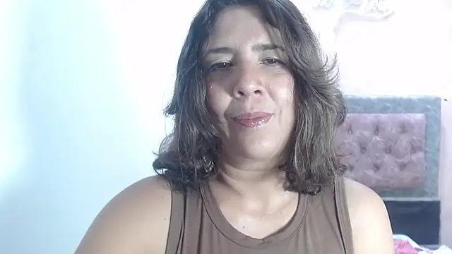 Snapshot of Victoria_meester chatting on July 2026 05:09:02 PM Victoria meester online show from July 2026 05:09:02 PM