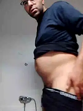 Passivello9 online show from November 2025 02:14:02 AM