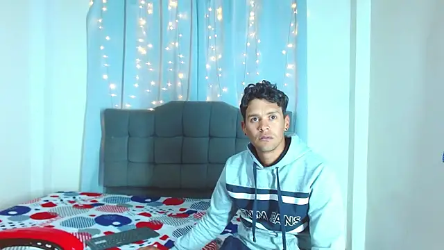 kelvin jhoseth1 online show from November 2025 10:20:01 PM