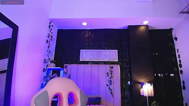 Snapshot of helen_bunnnyx chatting on February 2025 08:48:02 AM helen bunnnyx online show from February 2025 08:48:02 AM