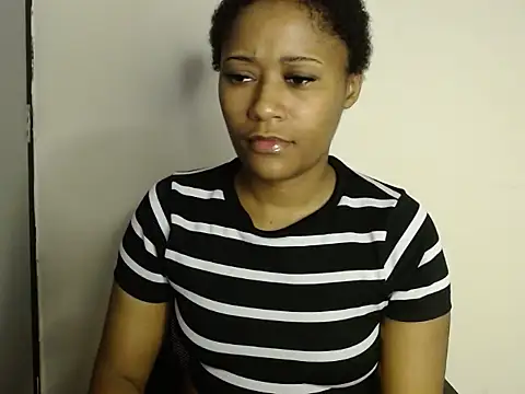 savage laura online show from December 2025 01:29:01 PM